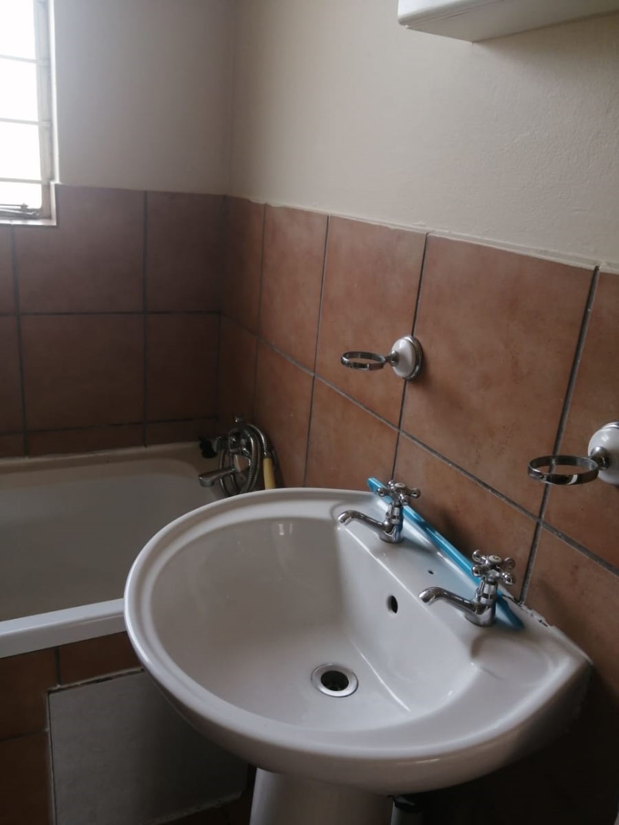 To Let 2 Bedroom Property for Rent in Vaalpark Free State